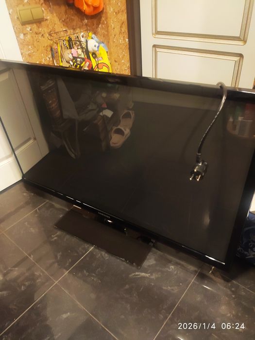 Самсунг PS51D490A1vv телевизор