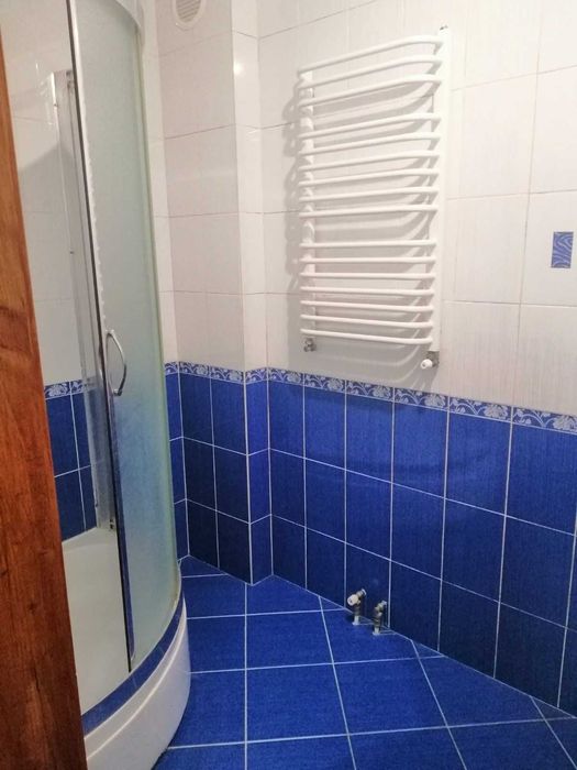 Здаю двомісні та багатомісні номери під ключ зі всіма умовами