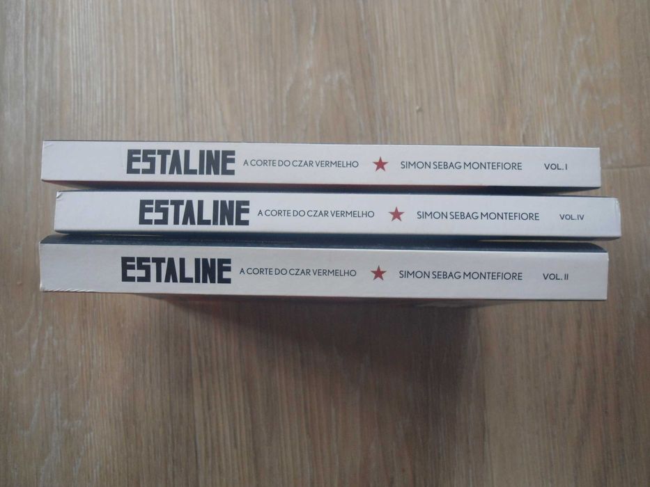 Estaline A Corte do Czar Vermelho de Simon Sebag Montefiore