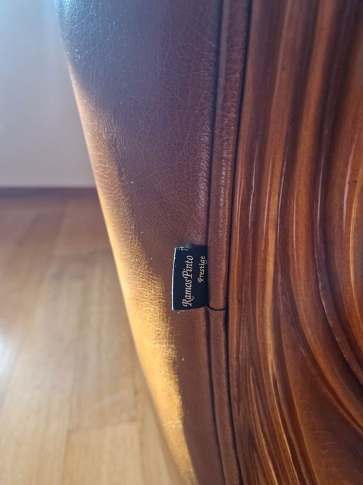 Dois Sofás Poltronas