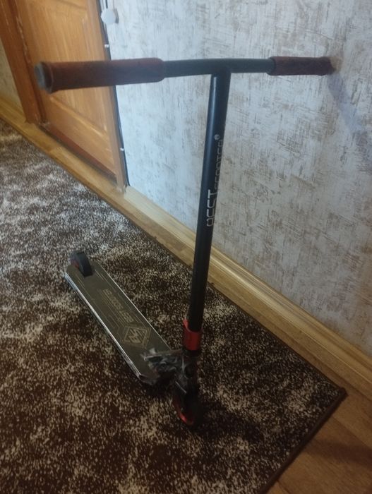 стритовый самокат