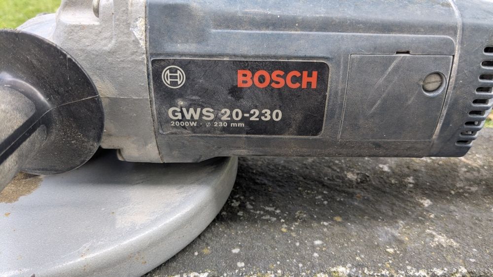 Rebarbadora bosch GWS 20-230