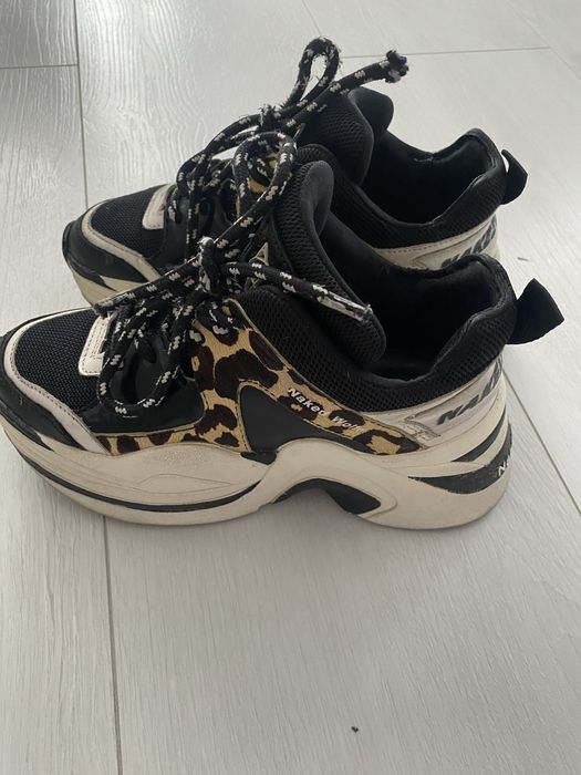 Кросівки Naked Wolfe