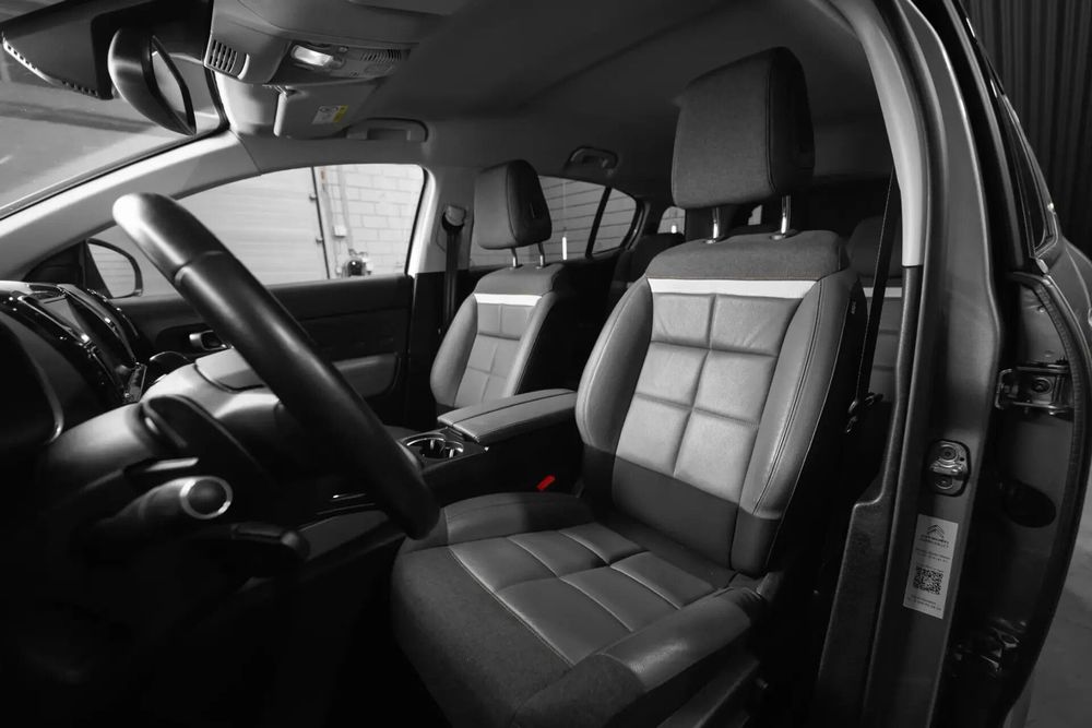 Citroën C5 Aircross 1.6 PureTech Shine J19 EAT8