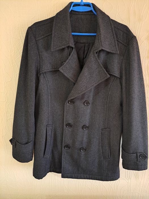 Полупальто,размер М/L