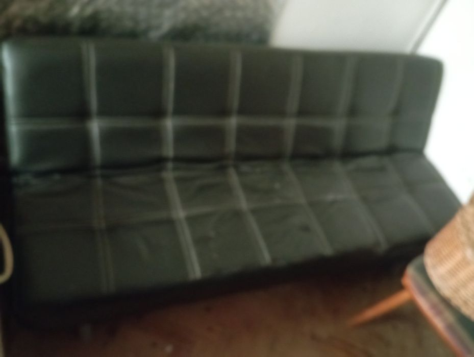 Vendo recheio de casa, só aceito dinheiro na  mão no ato do levantamento dos artigos