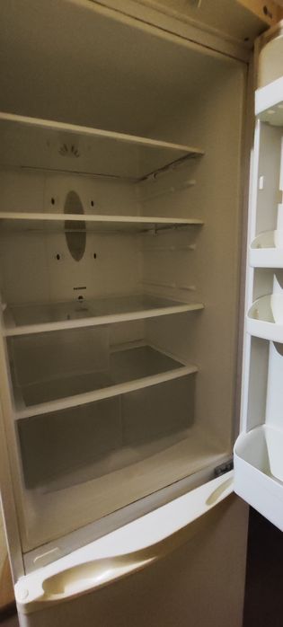 Продам холодильник LG б/у