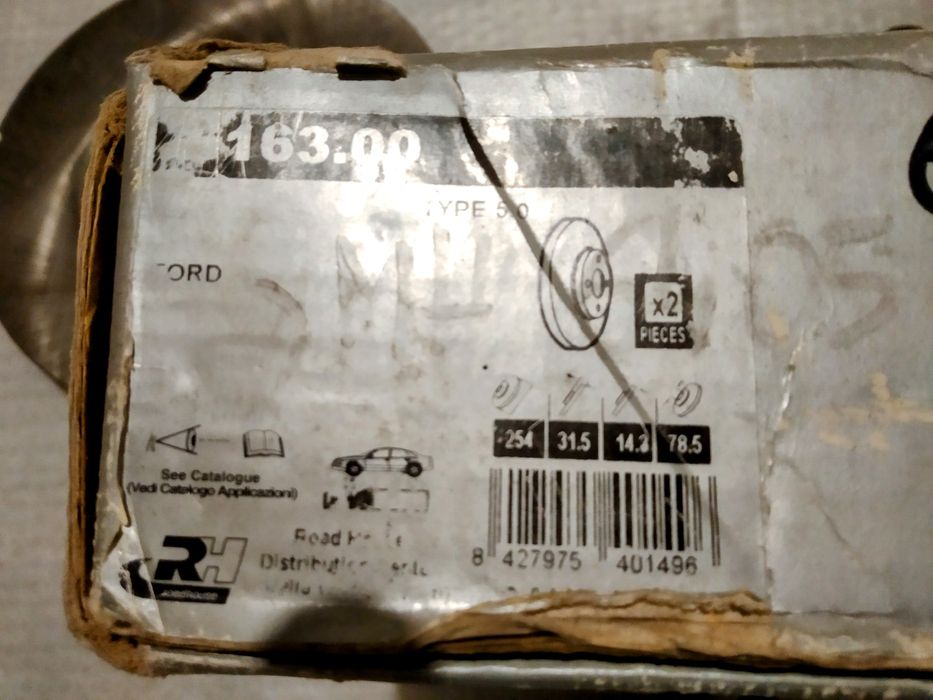 Zestaw tarcz i klocków hamulcowych przód Transit 1986-92 model 80-120.