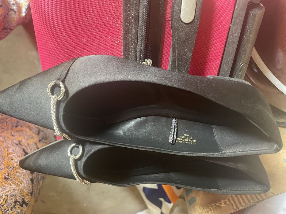 Sapatilha preta e tenis rosa cada e 5 eros sapatilha 7