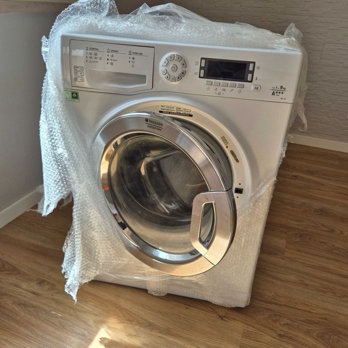 Máquina Lavar Roupa Hotpoint Ariston