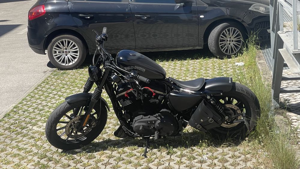 Harley davidson iron 883
