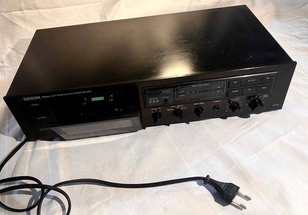 Leitor de K7 DENON DR-M07