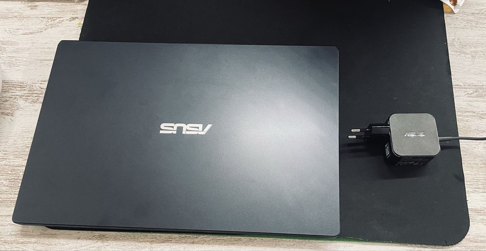 Portátil Asus Novo com garantia e Antivírus