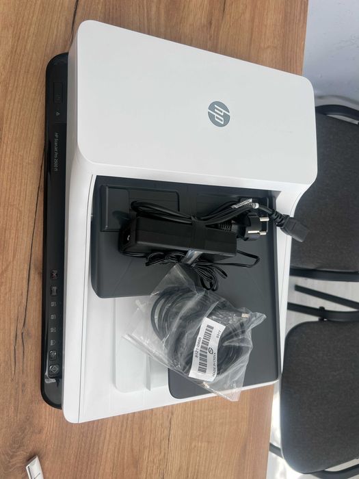 Sprzedam skaner HP ScanJet 2500 F1 prawie jak NOWY