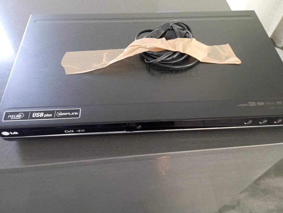 Leitor e gravador DVD LG com pouco uso