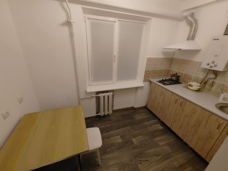 Квартира на Правом подобово, світло є постійно