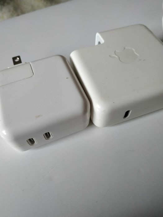 Зарядний пристрій Apple Tape c , Magsafe 2