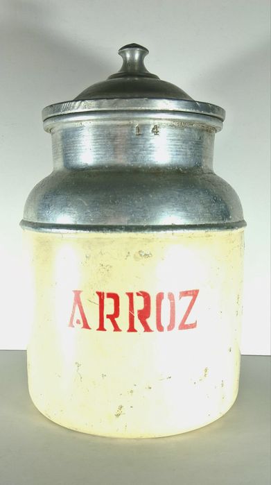 Frasco antigo de alumínio