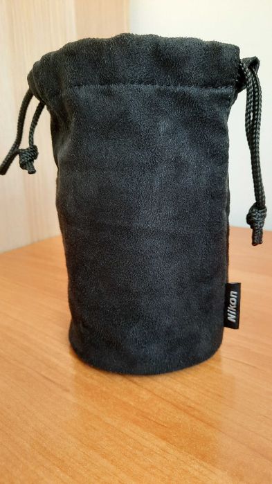 Nikon futerał na obiektywy śr. 9 cm x dł. 17 cm