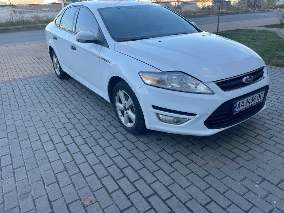 Ford Mondeo, 2011