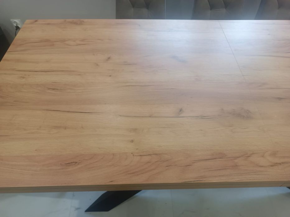 Stół rozkładany na pająku