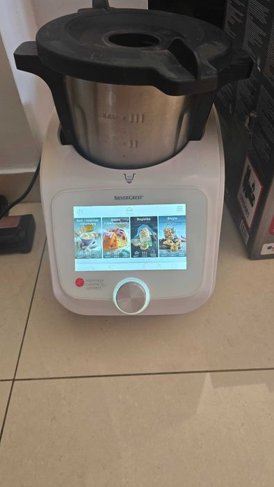 Robot kuchenny SilverCrest Monsieur Cuisine Connect | Sprawny + Akcesoria