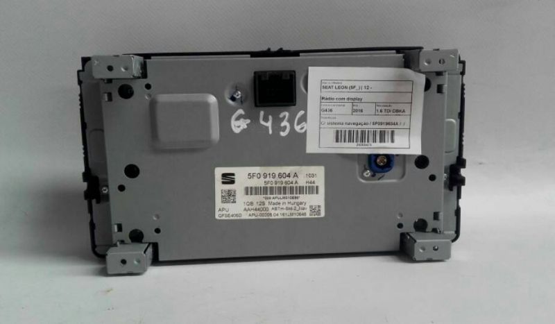 Display / ecrã de informações SEAT Leon (5F1)