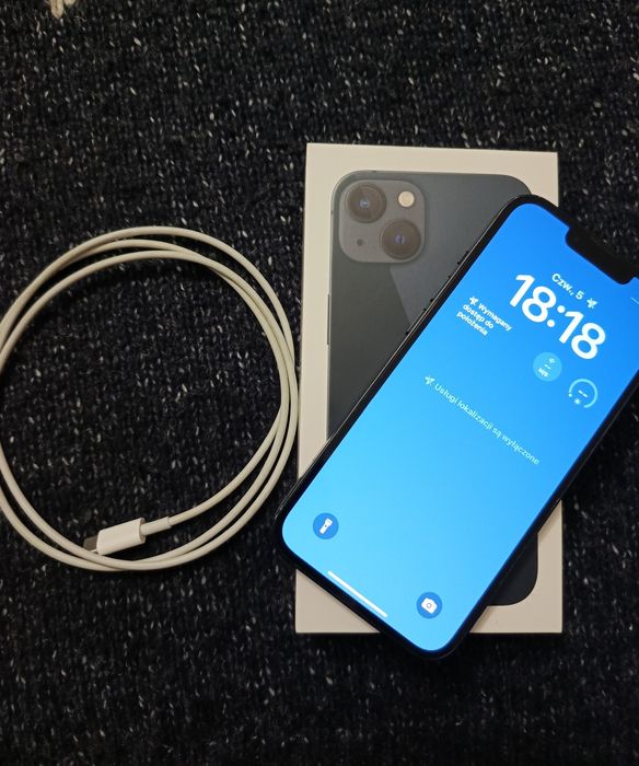 Telefon Apple iPhone 13 Midnight, 88% kondycja baterii
