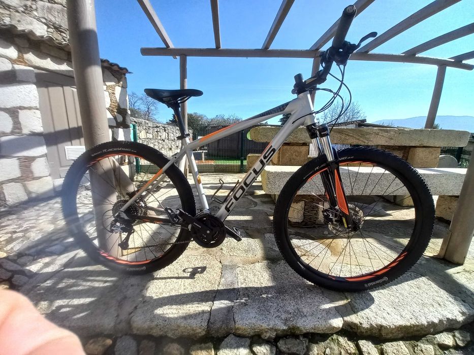 Bicicleta de btt focus