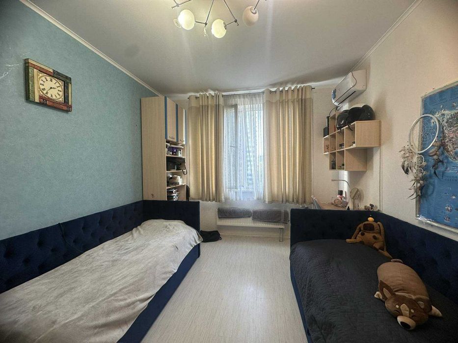 Трехкомнатная квартира и кухня 38м, ЖК "Звездный Городок", Армейская