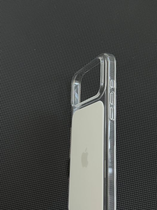 Чохол на Iphone 17 ProMax