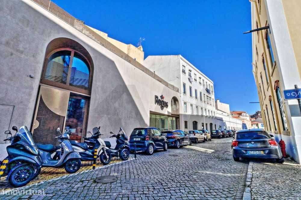 Escritório de Última Geração Novo para 2 pessoas em Alcântara, Lisboa