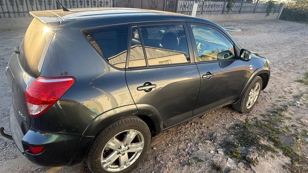 Toyota RAV4 2006 р.