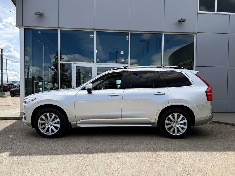 Volvo Xc90      2016