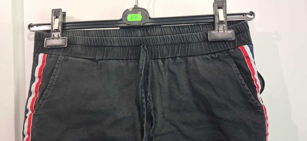 Krótkie damskie spodenki