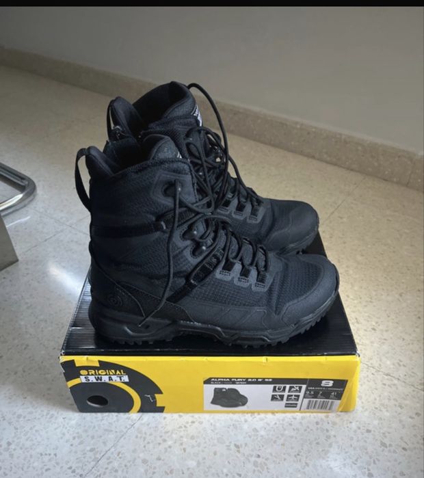 Bota  SWAT com fecho Lateral