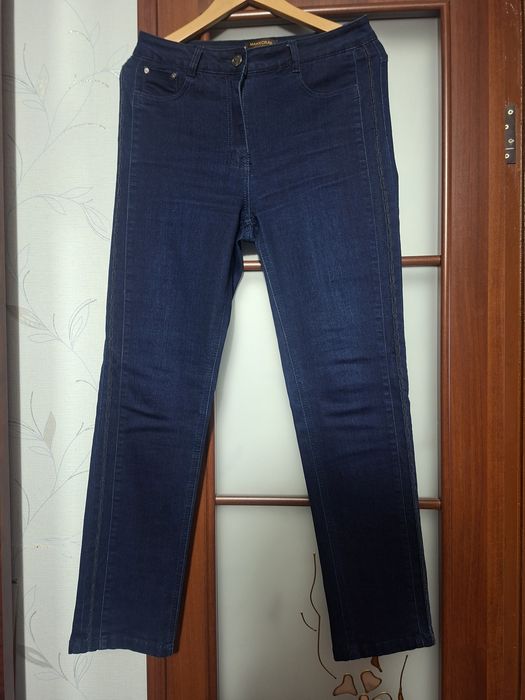 Продам женские стрейч.джинсы