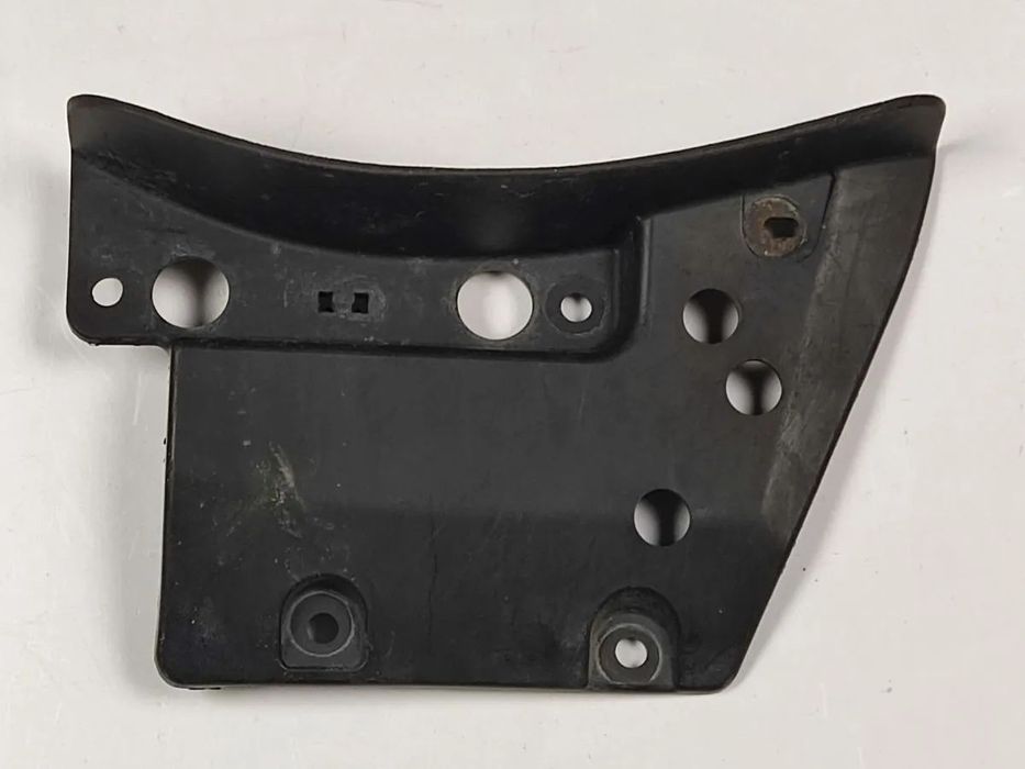 LEXUS NX 17-21r Chlapacz Przód Prawy