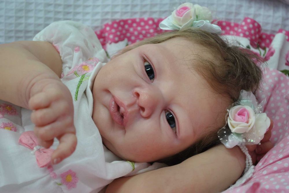 Niezwykle realistyczna lalka reborn oryginalny kit od ręki brzuszek