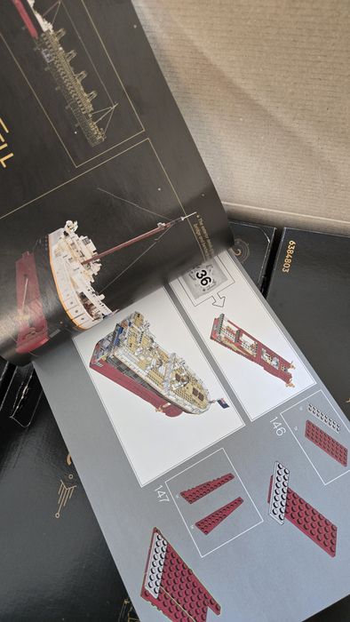 Lego TITANIC  oryginalny 10294 raz ułożony