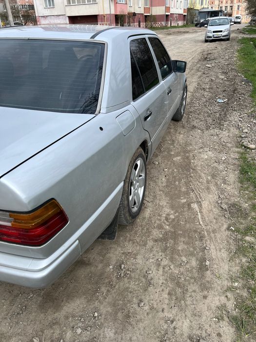 Mersedes Benz w 124