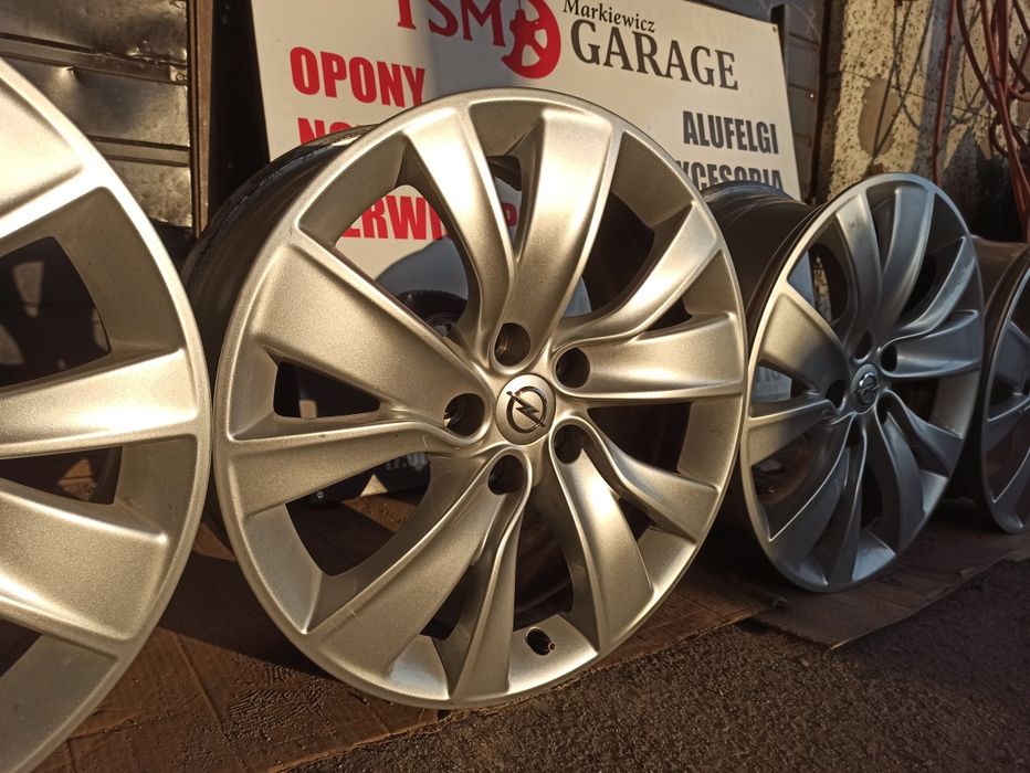 TSM Alufelgi 18" 5x115 Astra Zafira Chevrolet Insignia Chrysler Dodge