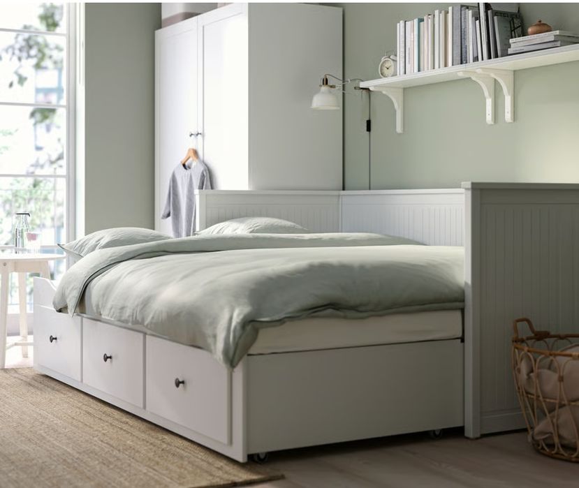 Кушетка ліжко трансформер Ikea HEMNES розсувне