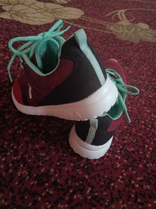 Кросівки  Fila р.39(24см)Nik runner р.36