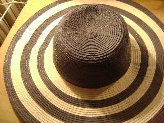 Starocie z PRL - Kapelusz przeciwsłoneczny = plażowy rozmiar 57-58 cm