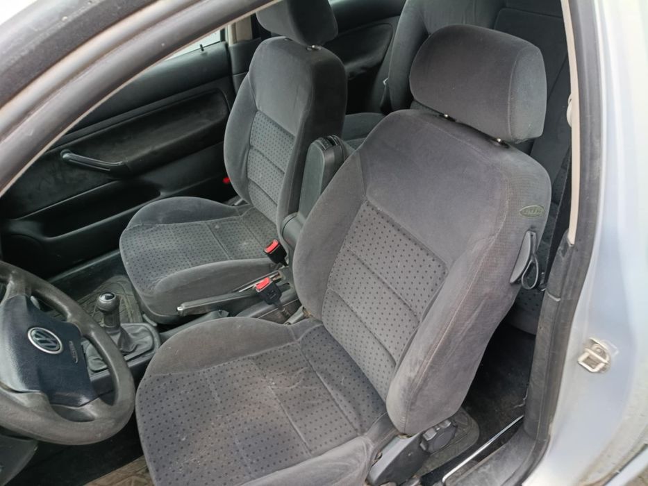 Golf 4 1.4 benzyna /lpg