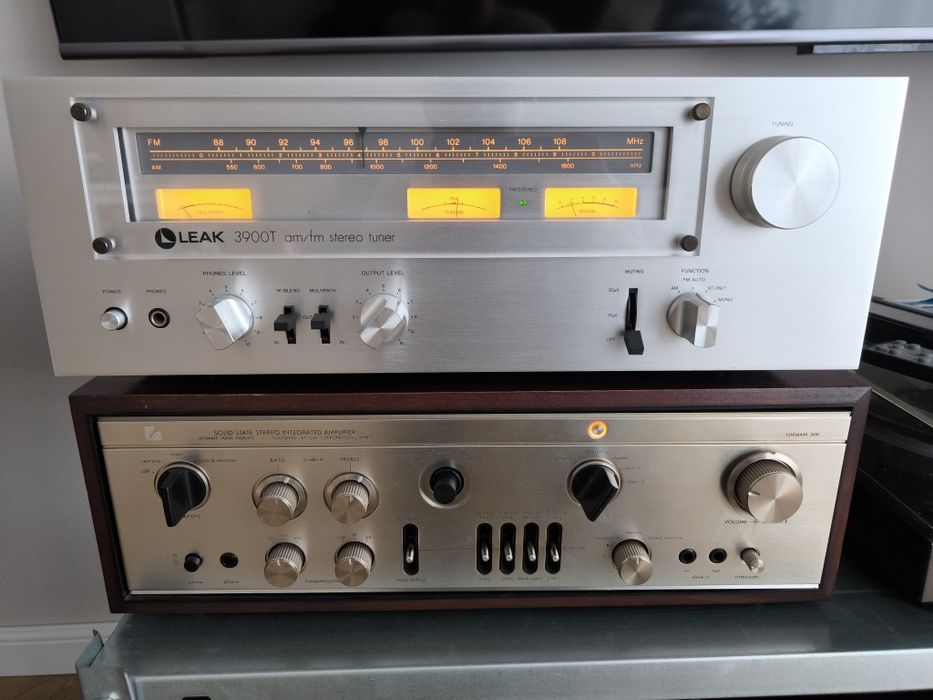 Leak 3900T tuner FM