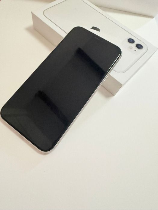 Iphone 11  256GB  na caixa novo