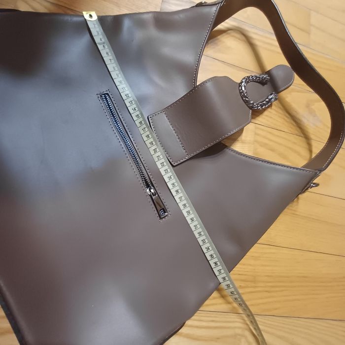 Brązowa torebka na ramię