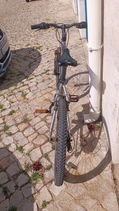 Bicicleta rock rider aro-24 para crinça  usado mas em boas condições